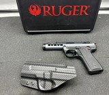 RUGER Mark IV 22/45 Lite .22 LR