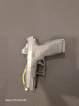 CZ P-10 C 9MM LUGER (9X19 PARA) - 2 of 2