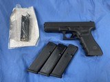 GLOCK G22
Gen 4 .40 S&W
