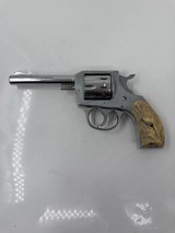 H&R 923 REVOLVER .22LR/.22MAG - 2 of 3