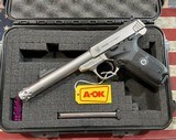 SMITH & WESSON SW22 VICTORY .22LR/.22MAG