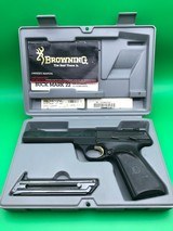 BROWNING BUCK MARK .22 LR