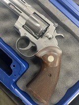COLT PYTHON .357 MAG - 3 of 3