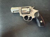 RUGER SP101 .357 MAG - 1 of 2