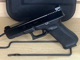 GLOCK G22 GEN 5 .40 S&W - 3 of 3