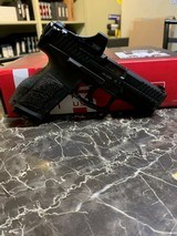 HECKLER & KOCH VP9A1 K (SCS PACKAGE) 9MM LUGER (9x19 PARA) - 1 of 3