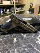 SMITH & WESSON M&P9 M2.0 9MM LUGER (9X19 PARA)