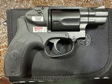SMITH & WESSON BODYGUARD .38 SPL - 1 of 2