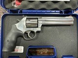 SMITH & WESSON 686 PLUS .357 MAG - 2 of 2