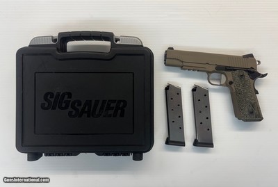 SIG SAUER 1911 .45 ACP