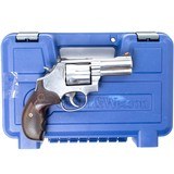 SMITH & WESSON 686-6 PLUS DELUXE .357 MAG - 3 of 3