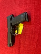 HECKLER & KOCH USP EXPERT .45 ACP - 3 of 3