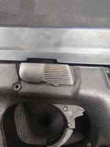 SMITH & WESSON M&P 40 .40 S&W - 3 of 3