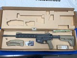 SMITH & WESSON M&P15-22 MOE SL .22 LR - 1 of 3