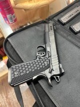 NIGHTHAWK CUSTOM BOARDROOM PRESIDENT 10MM - 2 of 3