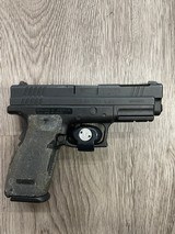 SPRINGFIELD ARMORY XD-40 .40 S&W - 2 of 3