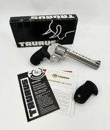 TAURUS TRACKER 627 .357 MAG - 1 of 3