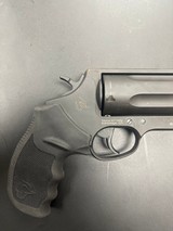 TAURUS The Judge Magnum .45 LC/.410 GA - 2 of 3