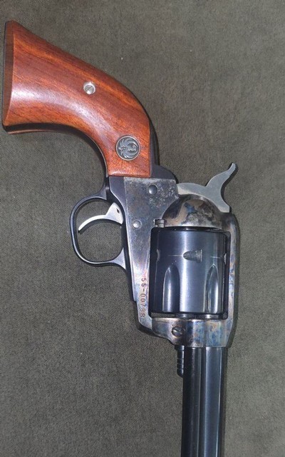 RUGER VAQUERO BLUED .45 LC