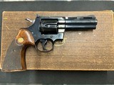 COLT PYTHON .357 MAG - 2 of 3