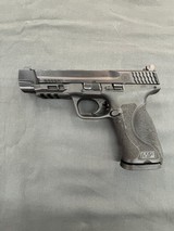SMITH & WESSON M&P PERFORMANCE CENTER M2.0 9MM LUGER (9x19 PARA) - 2 of 3