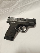 SMITH & WESSON M&P 9 SHIELD PLUS 9MM LUGER (9x19 PARA) - 2 of 3