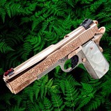 COLT 1911 Competition, 38Super, 18K Rose Gold, French Scrolls - Exquisite .38 SUPER - 2 of 3