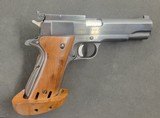 CLARK CUSTOM GUNS 1911 Gov‚‚t model series 70 (base) .45 AC - 2 of 3