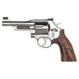 SMITH & WESSON 686 PLUS MOUNTAIN GUN .357 MAG - 2 of 3