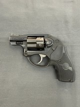 RUGER LCR .38 SPL +P - 2 of 3