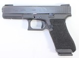 GLOCK GLOCK 17 GEN 4 9MM FIBER OPTIC SIGHTS 1-MAG STIPPLED FRAME 9MM LUGER (9x19 PARA) - 1 of 3