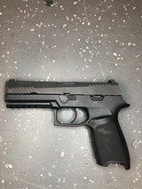 SIG SAUER P320 FULL SIZE (2024) 9MM LUGER (9X19 PARA) - 1 of 3