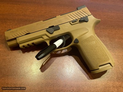 SIG SAUER M17 (P320) 9MM LUGER (9x19 PARA)