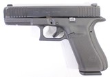 GLOCK GLOCK G22 GEN 5 40 S&W NIGHT SIGHT 1-MAG 15RD SEMI-AUTO PISTOL.40 S&W - 1 of 3