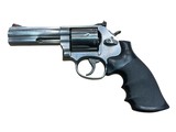 SMITH & WESSON 686-6 .357 MAG - 2 of 3