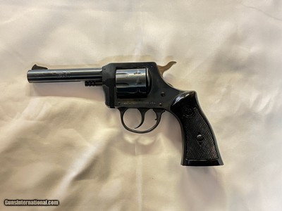 H&R MODEL 929 .22 LR