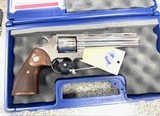 COLT PYTHON .357 MAG - 2 of 3