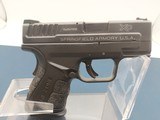 SPRINGFIELD ARMORY XD-40 SUB COMPACT .40 S&W - 2 of 3