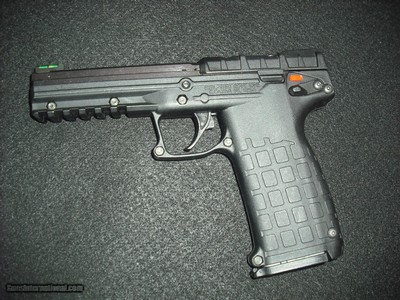 KELTEC PMR 30 .22 LR/.22 WMR