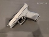 GLOCK 48 9MM LUGER (9x19 PARA) - 1 of 2