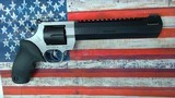 TAURUS RAGING HUNTER .44 MAGNUM