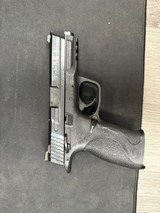 SMITH & WESSON M&P9 9MM LUGER (9x19 PARA) - 1 of 3