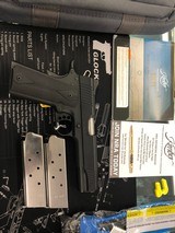 KIMBER 1911 LW .45 ACP - 1 of 3