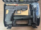 BERETTA APX 9MM LUGER (9X19 PARA) - 1 of 3