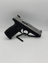 SMITH & WESSON SD40 VE .40 S&W