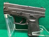 SPRINGFIELD XD-40 SUB COMPACT .40 S&W - 2 of 3