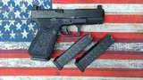GLOCK G19 Gen 5 MOS - upgraded sights 9MM LUGER (9x19 PARA) - 2 of 3
