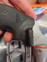 TAURUS 856VL .38 SPL - 3 of 3
