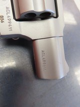 TAURUS 856VL .38 SPL - 2 of 3