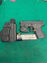 SMITH & WESSON M&P9 SHIELD M2.0 9MM LUGER (9X19 PARA) - 2 of 3